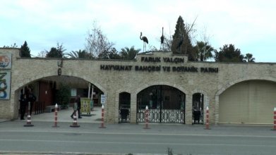 Darıca Faruk Yalçın Hayvanat Bahçesi kapılarını kapattı. 